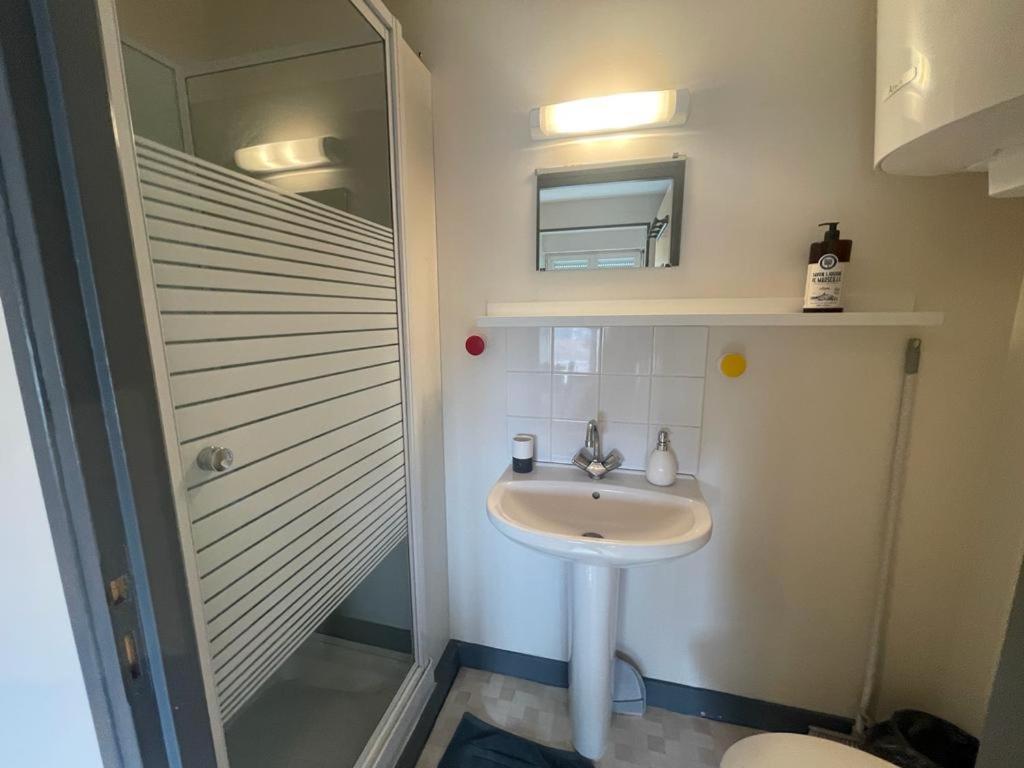 Studio agréable et lumineux Niort Extérieur photo